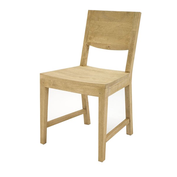Chaise en bois massif clair contemporaine aux finitions naturelles